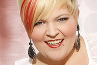 Hairstyles-inspired-by-pink-side